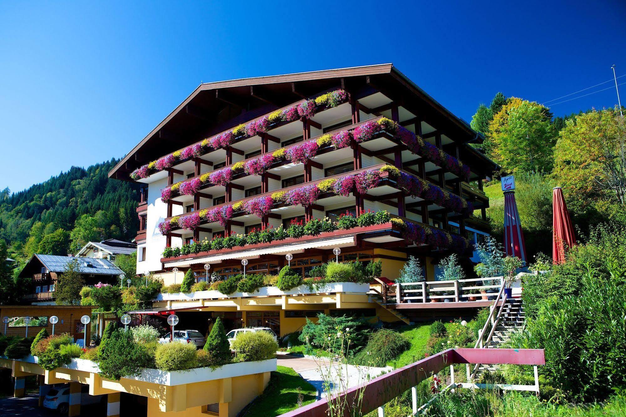 Alpin- Das Sporthotel, Summercard Included May - September Zell am See Extérieur photo