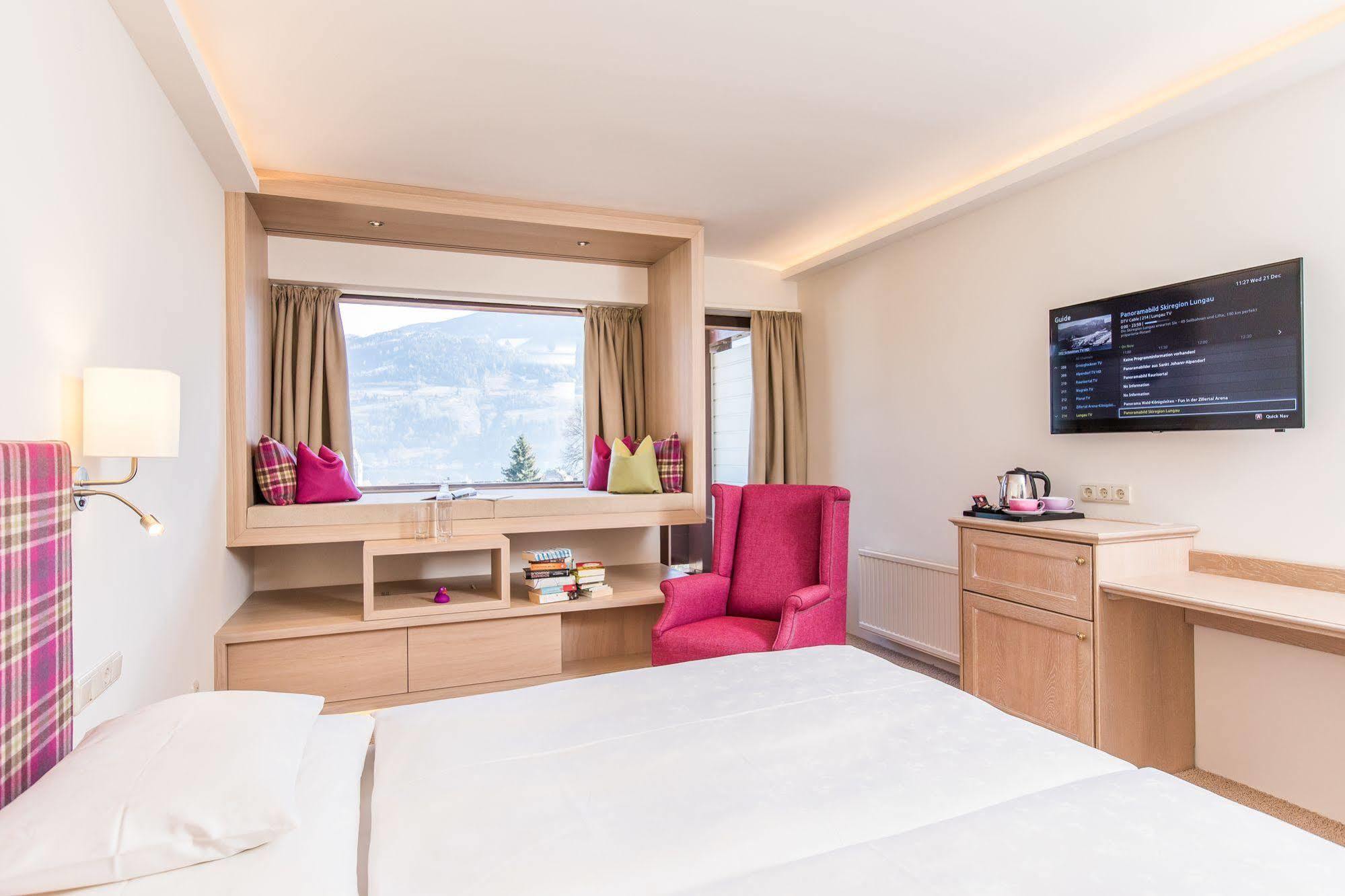 Alpin- Das Sporthotel - Ski In Ski Out Cityxpress, Summercard Included Zell am See Extérieur photo